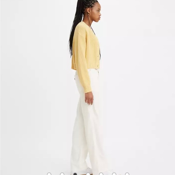 🌸Levi’s baggy jeans🌸 - Picture 3 of 9